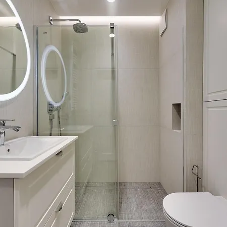 アパート Grand - Indygo Okrzei *